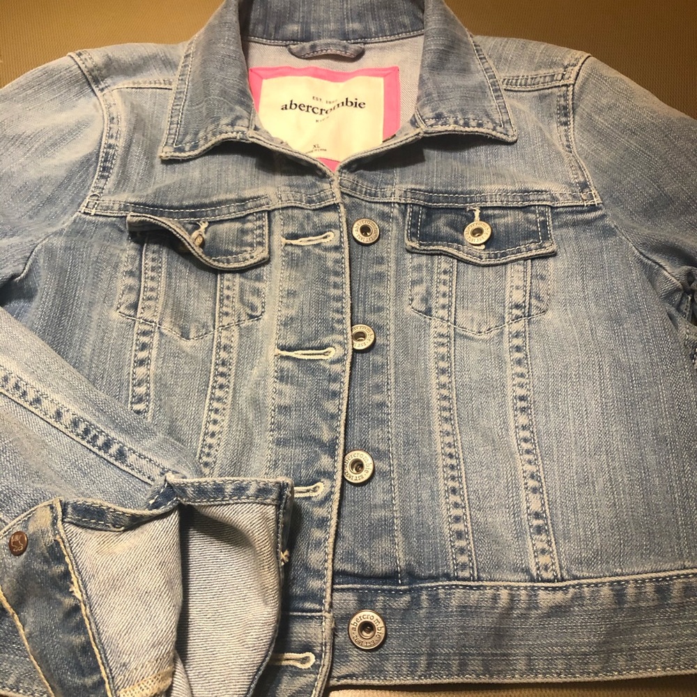 Abercrombie & Fitch  Kids Girls XL 14-16 Jean jacket crop - Picture 6 of 6
